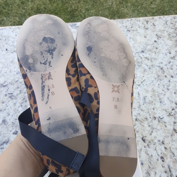 Bcbg ballerina leopard flats - Picture 4 of 5